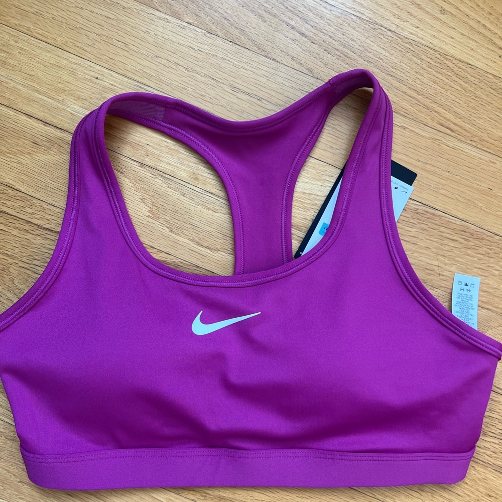 Nike Women’s Swoosh Medium Support Bra